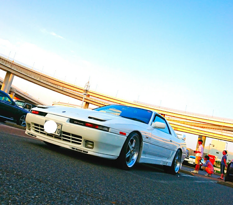 スープラの大人のカーチューン・70スープラ・A70スープラ・GA70H・大黒PAに関するカスタム事例の投稿画像3枚目