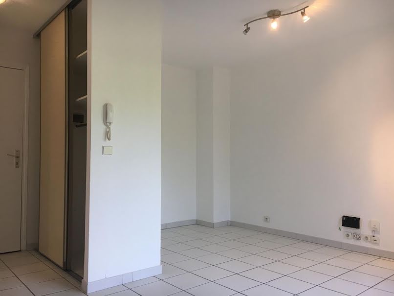 Vente appartement 2 pièces 30 m² à Ornex (01210), 175 000 €