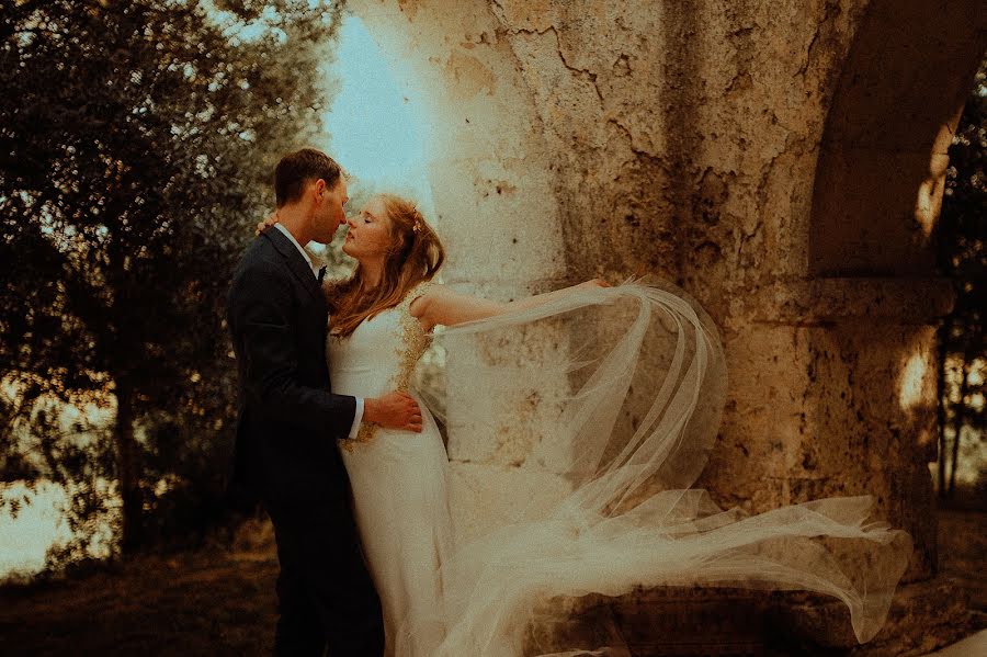 Fotografo di matrimoni Vanessa Madec (vanessamadec). Foto del 21 dicembre 2022