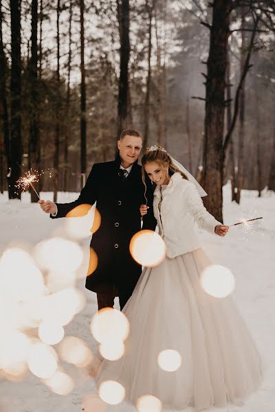 Wedding photographer Marina Voronova (voronova). Photo of 28 March 2020