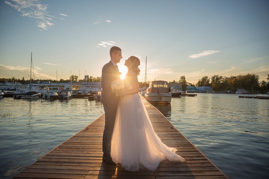 Wedding photographer Yana Yavorskaya (yanna1383). Photo of 12 April 2018