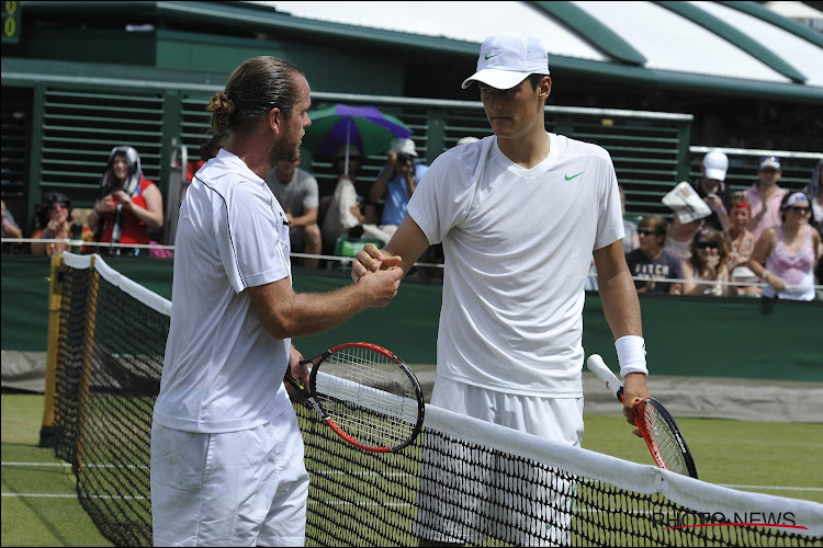 Acht jaar geleden hield hij als tiener Malisse uit de kwartfinale, nu druipt Tomic na 58 minuten af op Wimbledon