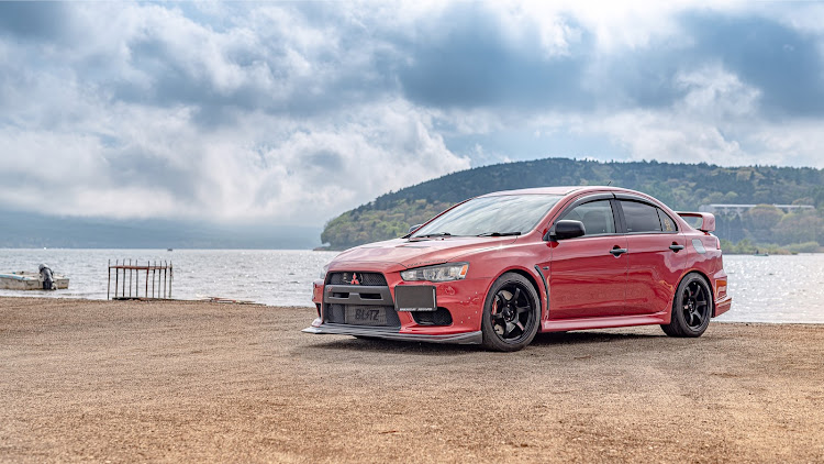 ランサーエボリューションのCZ4A・エボX・ドライブ・山中湖・一眼レフに関するカスタム事例の投稿画像2枚目