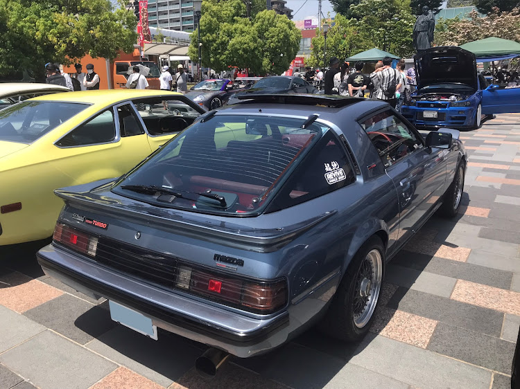 軽自動車好きさんが投稿したサバンナRX-7SA22C・自動車博覧会に関するカスタム事例の投稿画像2枚目