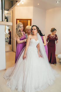 婚禮攝影師Anastasiya Kostromina（akostromina）。2019 2月25日的照片