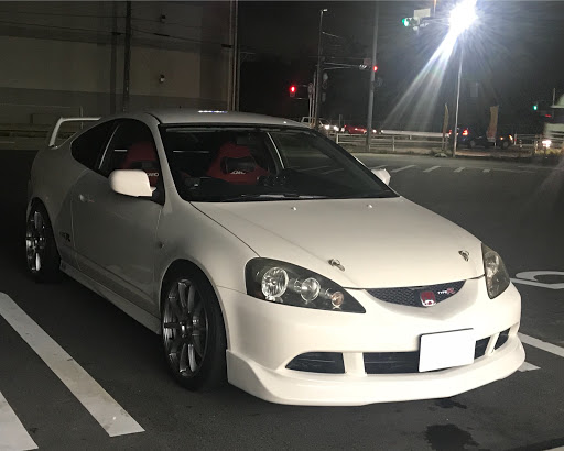 インテグラタイプr のインテグラ Dc5 インテグラtype R Dc5 コンビニ駐車場にてに関するカスタム メンテナンスの投稿画像 車のカスタム情報はcartune