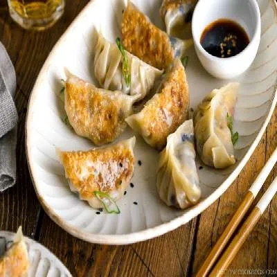 Chicken Gyoza[6 Pcs]