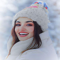 Hande Erçel Wallpapers 2020