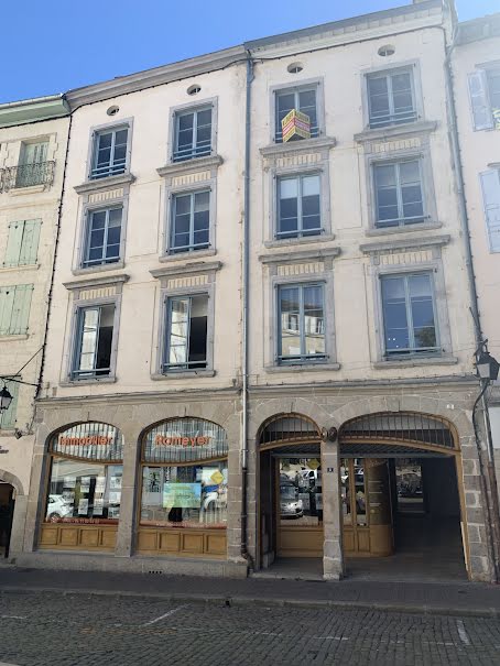 Location  locaux professionnels  65 m² à Le Puy-en-Velay (43000), 960 €