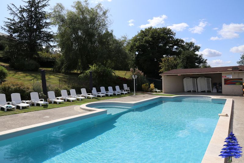 Vente propriété 35 pièces 760 m² à Rullac-Saint-Cirq (12120), 1 590 000 €