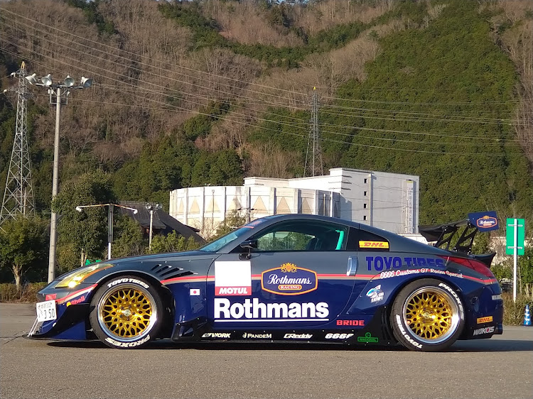 フェアレディZのEat up⤴️・カモイレーシング・team🍑桃太郎・地元レーシング🏁・腰痛友の会⚡に関するカスタム事例の投稿画像9枚目
