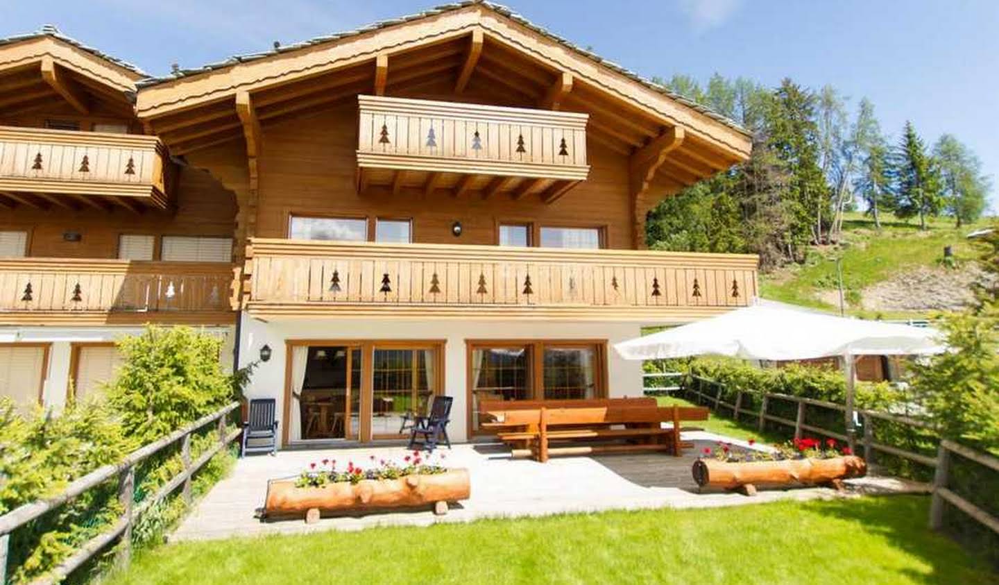 Chalet with panoramic view and terrace Crans-Montana