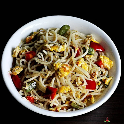 Egg Hakka Noodles