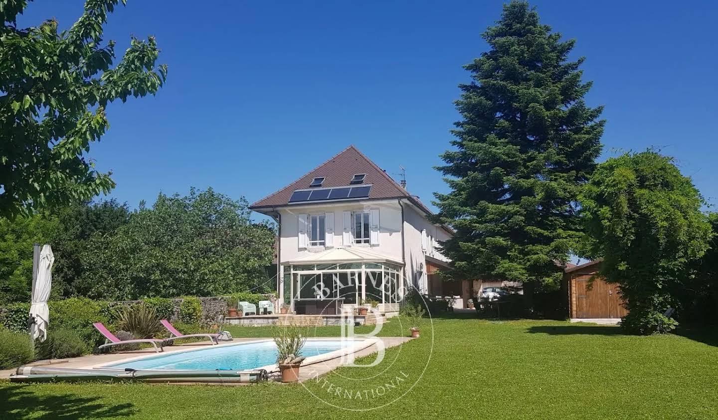 House with pool Aix-les-Bains