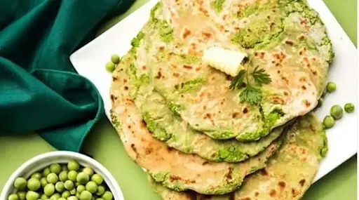 Matar Paneer Paratha