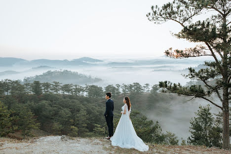 Fotógrafo de casamento Quốc Võ (quocvophoto). Foto de 24 de maio 2023