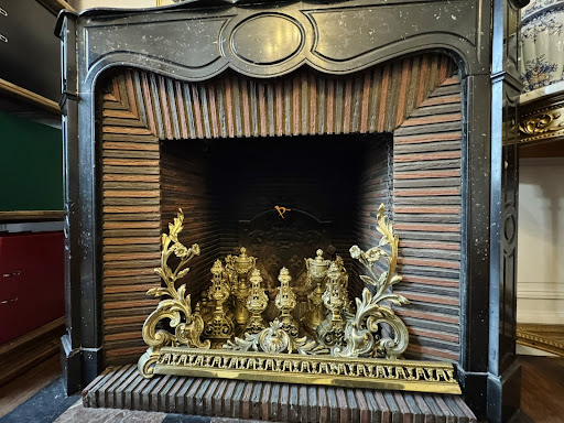 Apartment 5