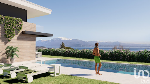 Villa with pool 4