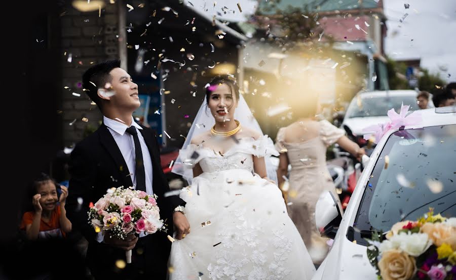 Fotografo di matrimoni Hung Ly (hungphuong). Foto del 13 settembre 2019