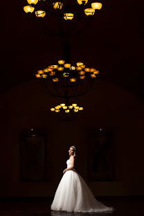 Wedding photographer Fabrizio Castillo (lordsphotography). Photo of 6 January 2023