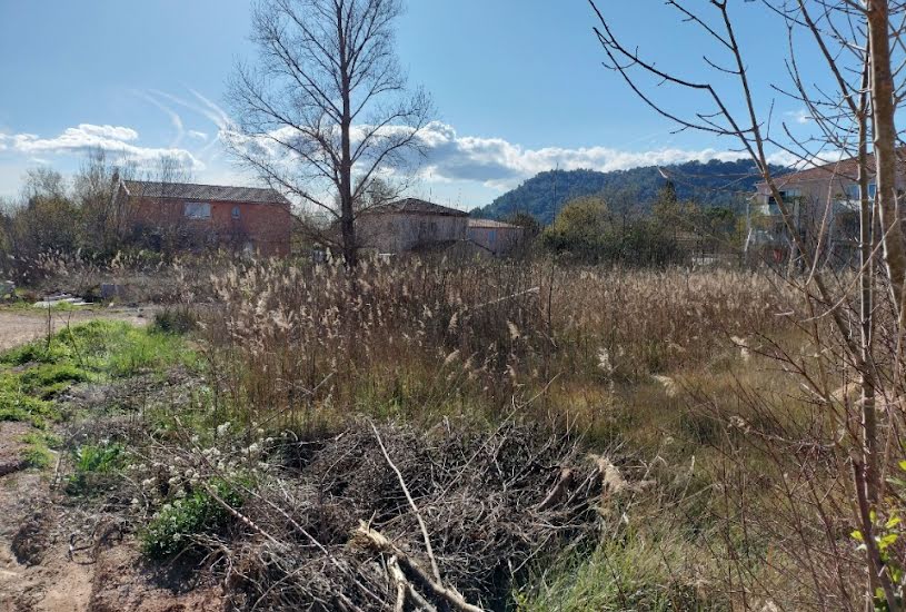  Vente Terrain + Maison - Terrain : 613m² - Maison : 89m² à Vidauban (83550) 