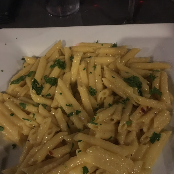 Garlic and olive oil pasta, only ok