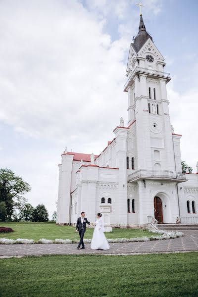 Wedding photographer Aleksandr Kostosyak (saniol). Photo of 10 August 2019