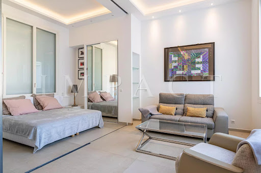 Apartment 4