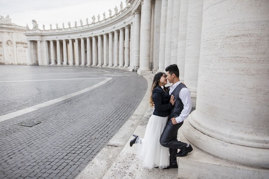 Fotograf ślubny Elena Letis (letis). Zdjęcie z 27 listopada 2023