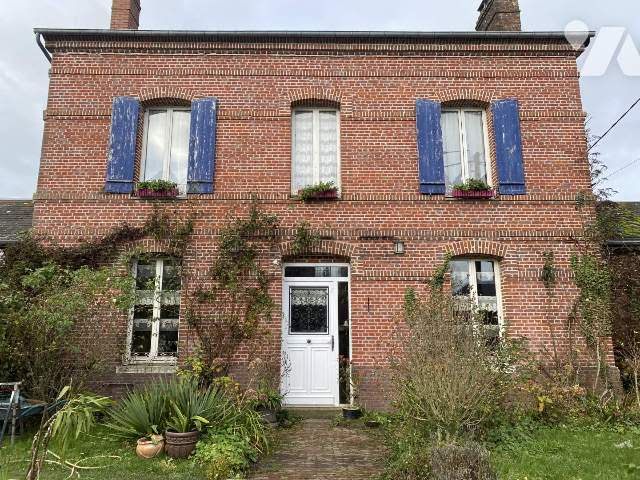 Vente maison 7 pièces 153.9 m² à Estrées-lès-Crécy (80150), 210 500 €