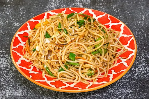 Non-Veg Hakka Noodles [Serves 1-2]