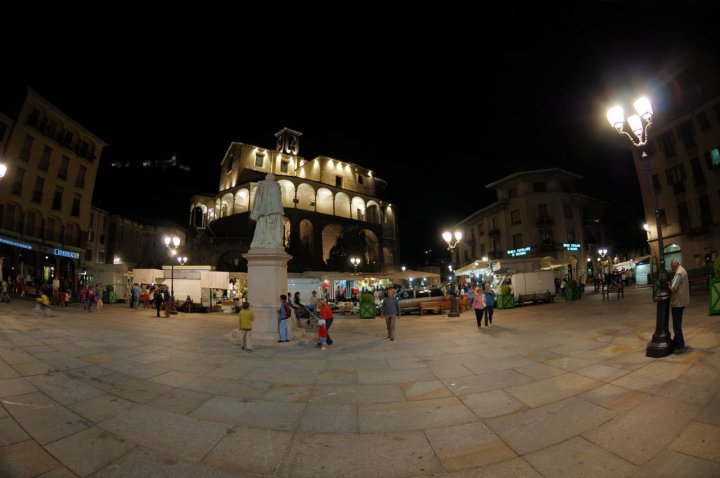 Varallo Sesia by night di Federico Faletto