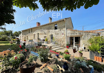 maison à Montreuil-Bellay (49)