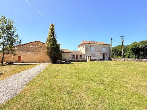 House with terrace 2