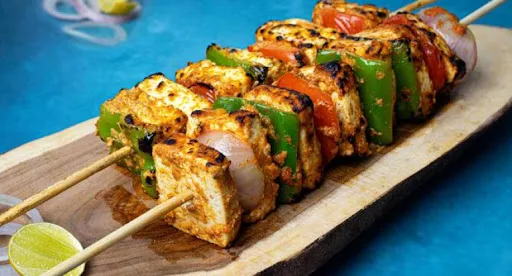 Lasuni Paneer Tikka