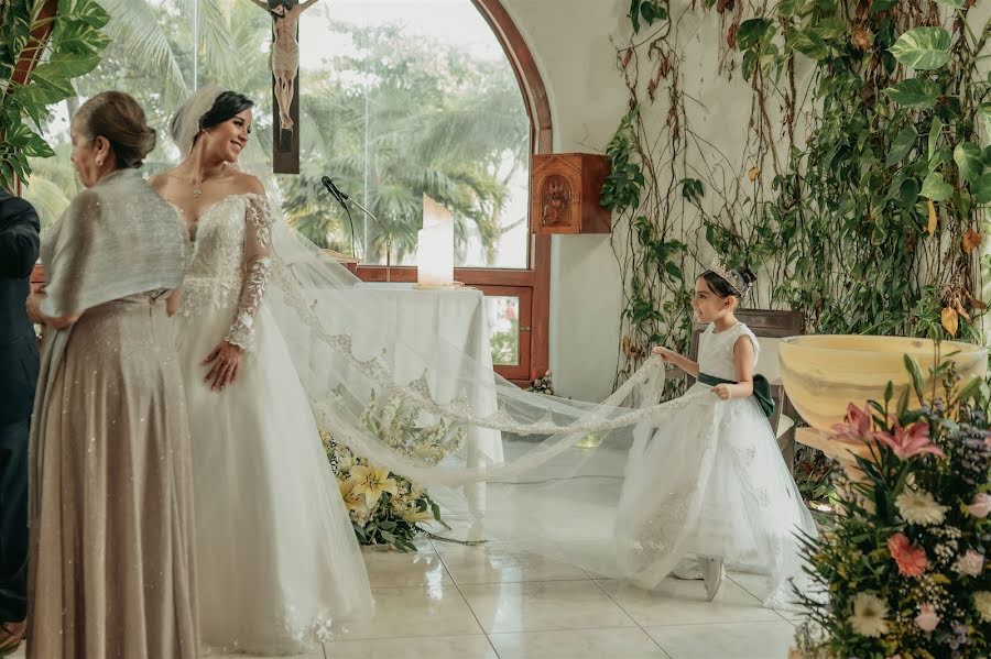 Bryllupsfotograf Nazul Acevedo (nazul). Bilde av 11 november 2023