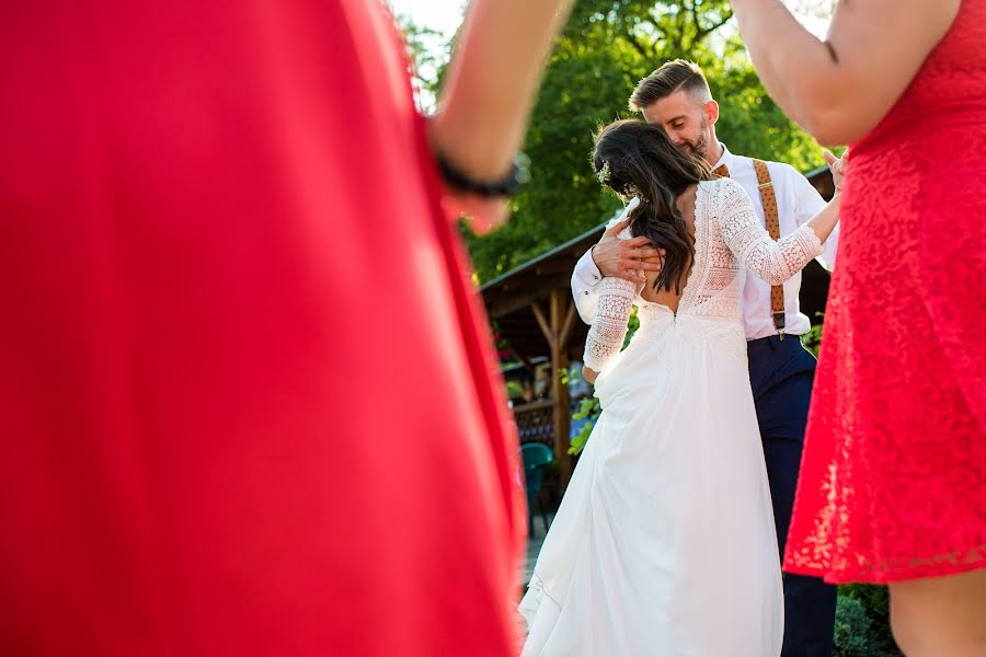 Fotógrafo de casamento Matouš Bárta (barta). Foto de 12 de fevereiro 2019