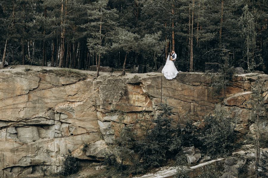 Fotógrafo de casamento Katerina Garbuzyuk (garbuzyukphoto). Foto de 4 de janeiro 2019