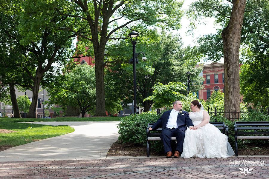 Fotografo di matrimoni Katie Woodring (katiewoodring). Foto del 29 dicembre 2019