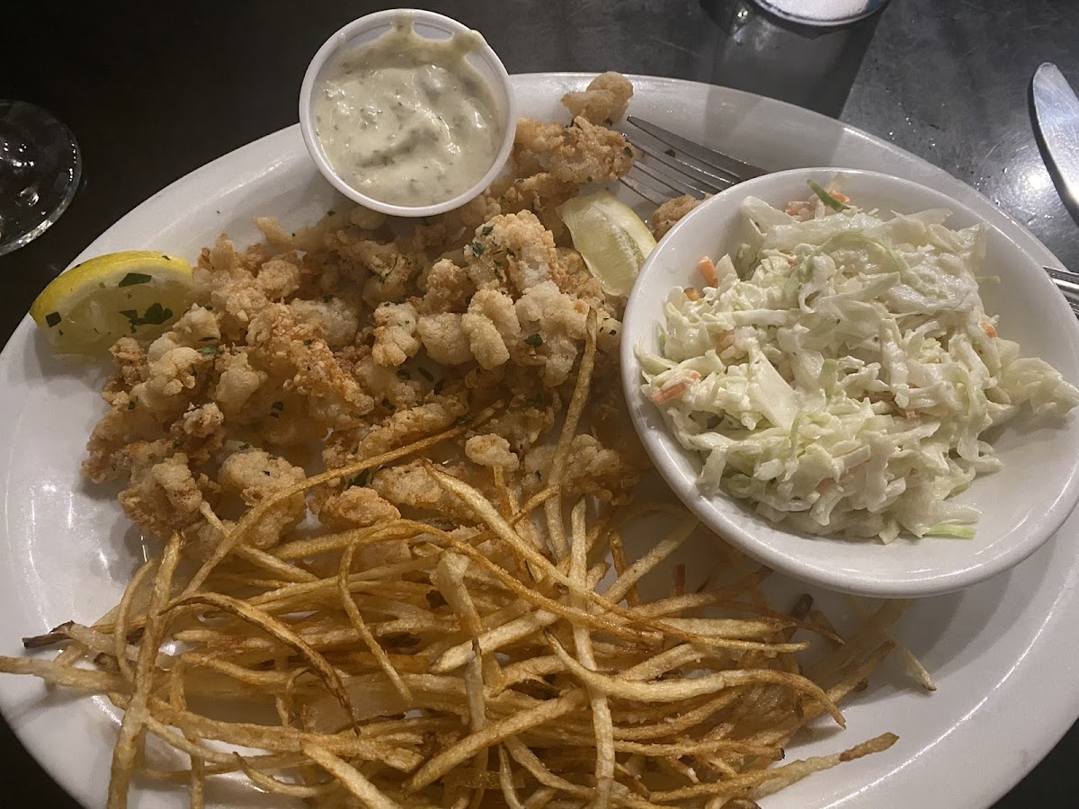 GF Fried clams, shoe-string fries, coleslaw, tartar sauce...so good!