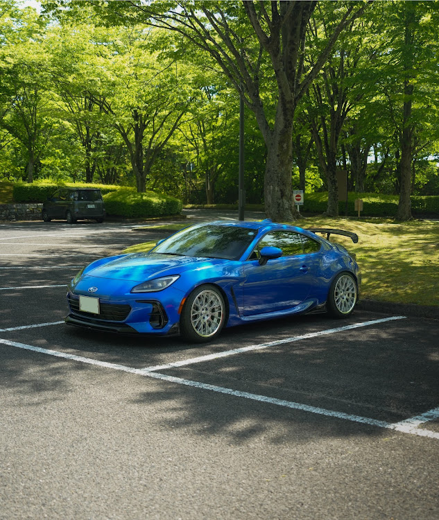 BRZの新緑と愛車・86BRZ・5月もありがとうございました✨・６月もよろしくお願いしますに関するカスタム事例の投稿画像2枚目