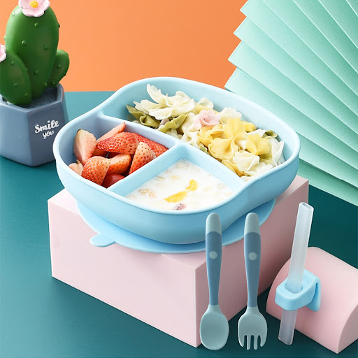 Title 3, Big Sucker Childrens Silicone Dinner Plate wit...