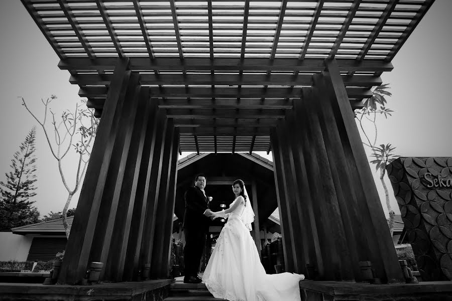 婚礼摄影师Bambang Andiyanto（bangndito）。2014 10月24日的照片