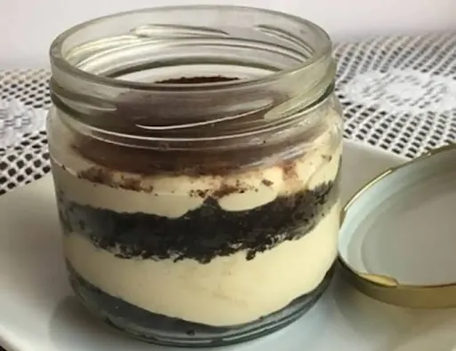 Tiramisu Cake In Jar [1 Piece]