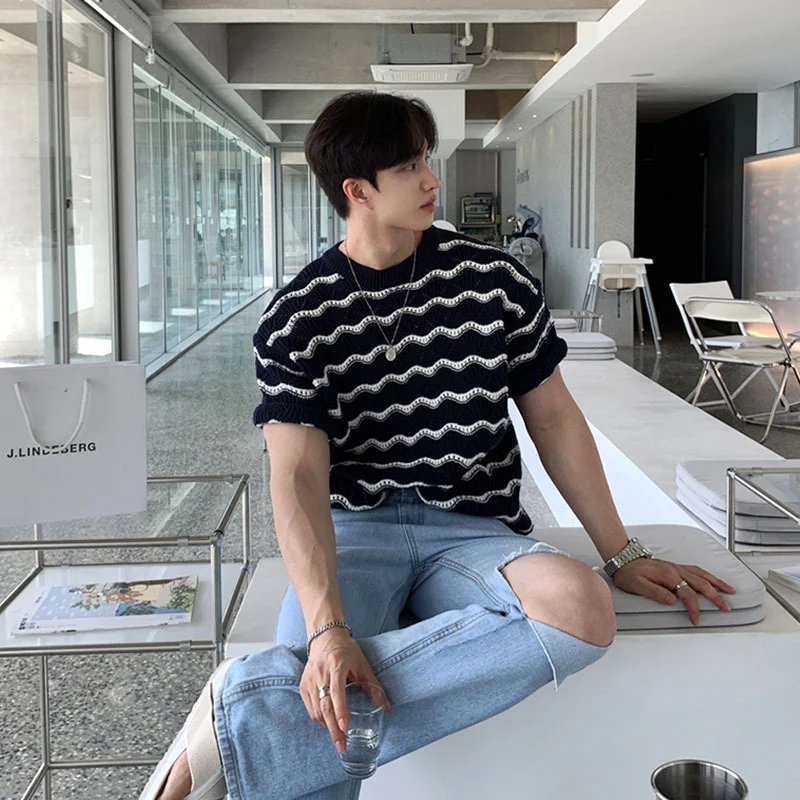 Men's Fashion Jacquard Wave Striped T-shirt Top for a stylish and comfortable look. Perfect for casual wear and adding a