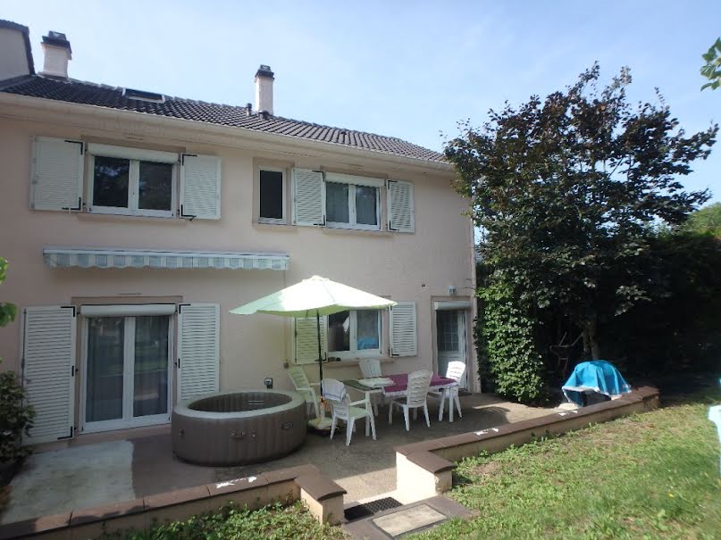 Vente maison 6 pièces 116 m² à Metz (57000), 265 000 €