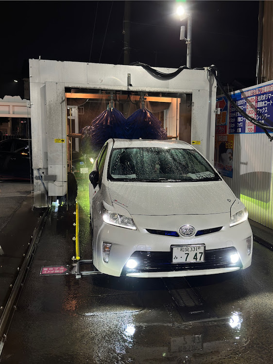 プリウスの愛車・プリウス・紅葉と愛車・ドライブに関するカスタム事例の投稿画像1枚目