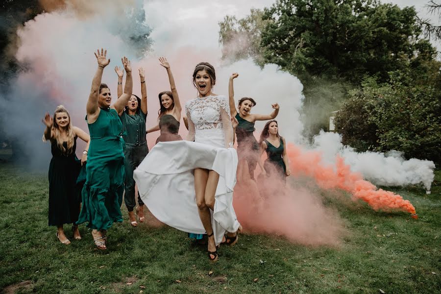 Fotografo di matrimoni Żaneta Bochnak (zanetabochnak). Foto del 17 settembre 2019