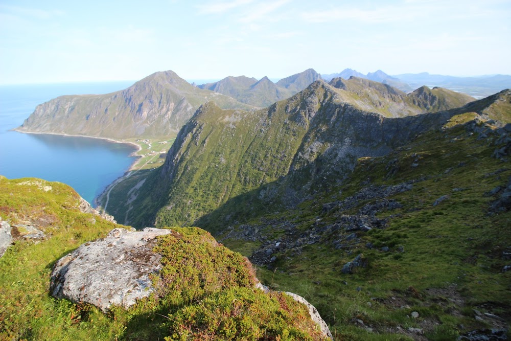 Достижение Hygge (острова Senja, Vesteralen и Lofoten в июле-августе 2019)