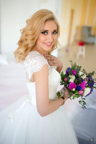 Wedding photographer Mikhail Zemlyanov (deskart). Photo of 5 May 2016